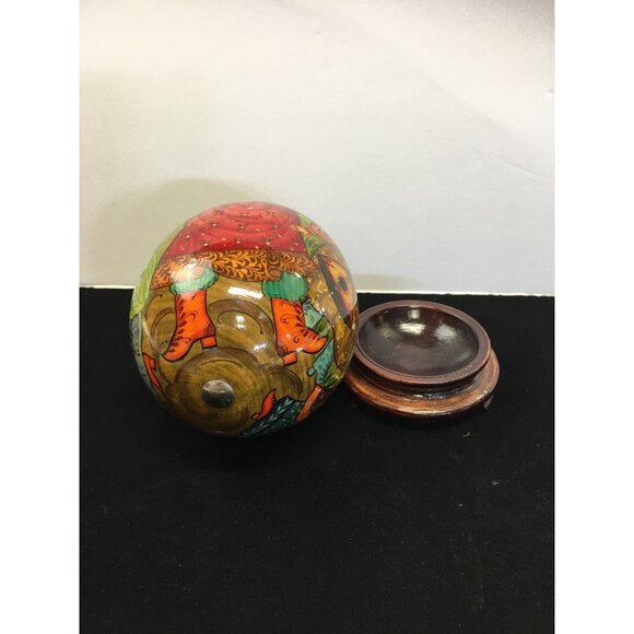 Vintage Russian Painted Lacquered Wooden Egg Folk Art with Stand 6'' Tall - Picture 10 of 14